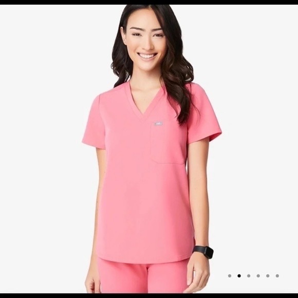 Figs Catarina scrub top Neon Pink - Picture 1 of 3
